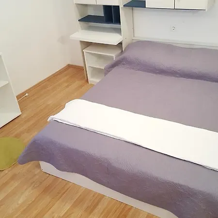 Kempes Apartment